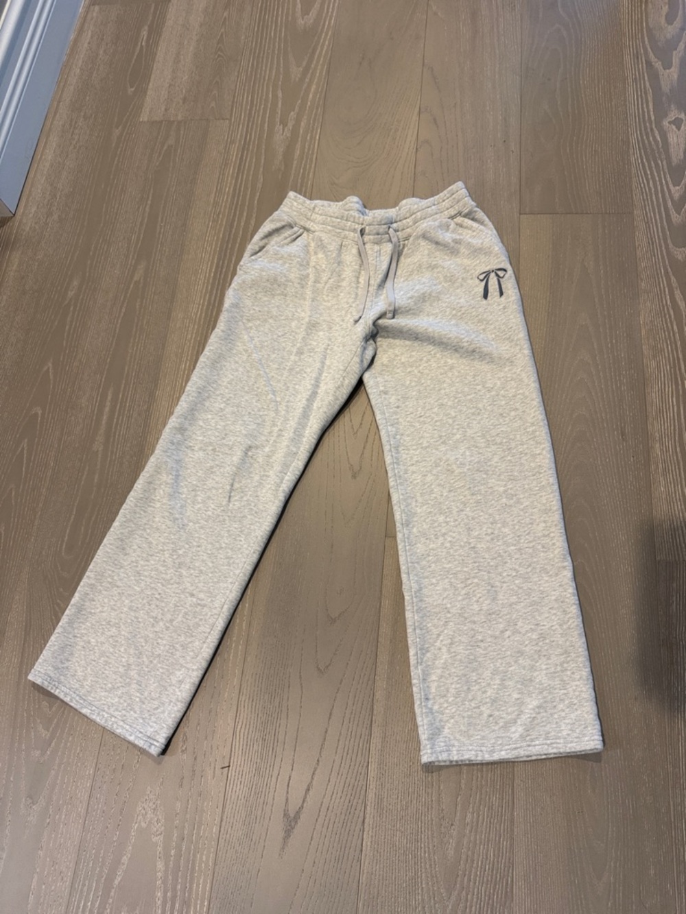 Hollister Light Gray Wide-Leg Joggers